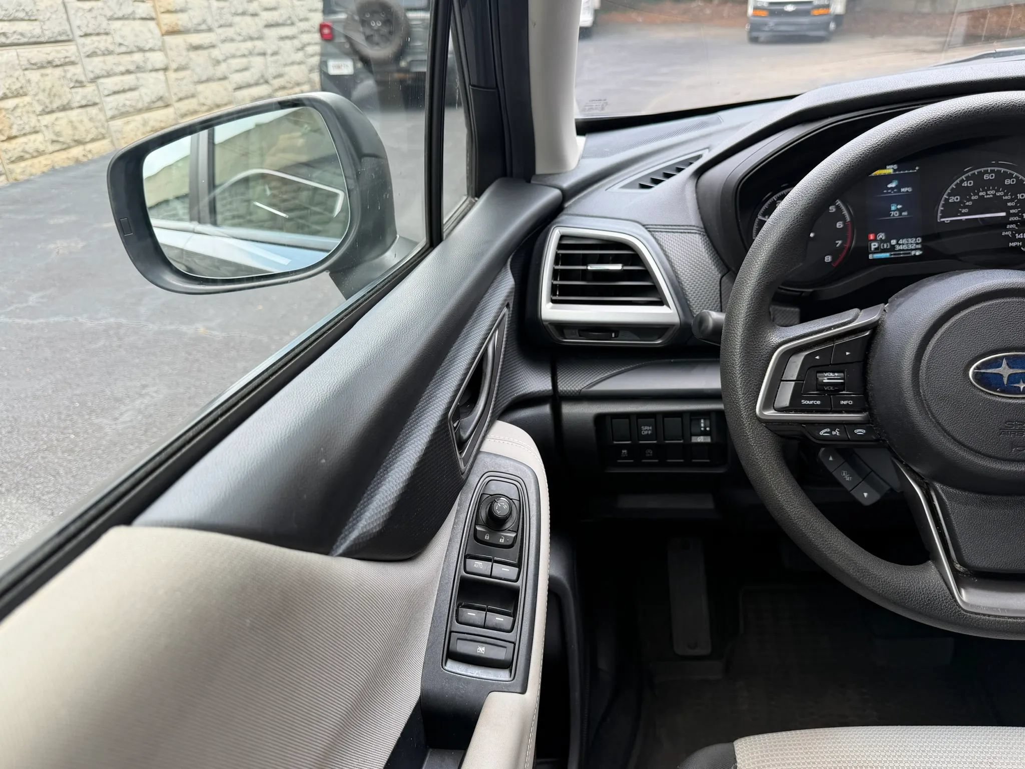 Used 2023 Subaru Forester AWD/4WD image 18