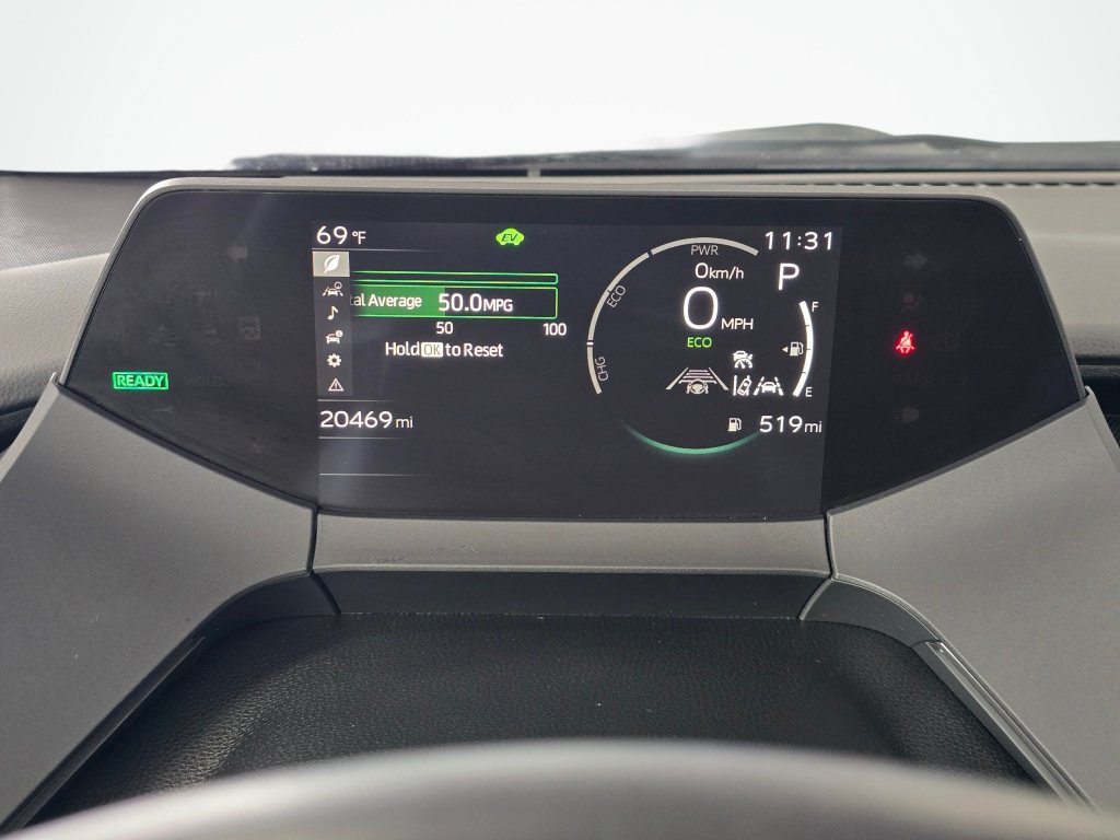 Used 2024 Toyota Prius LE FWD image 22