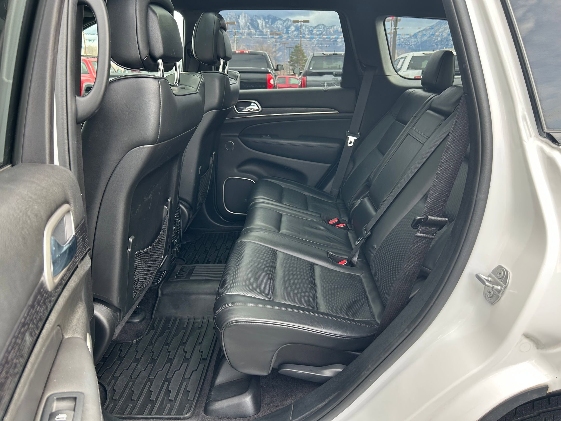 Used 2018 Jeep Grand Cherokee High Altitude image 24