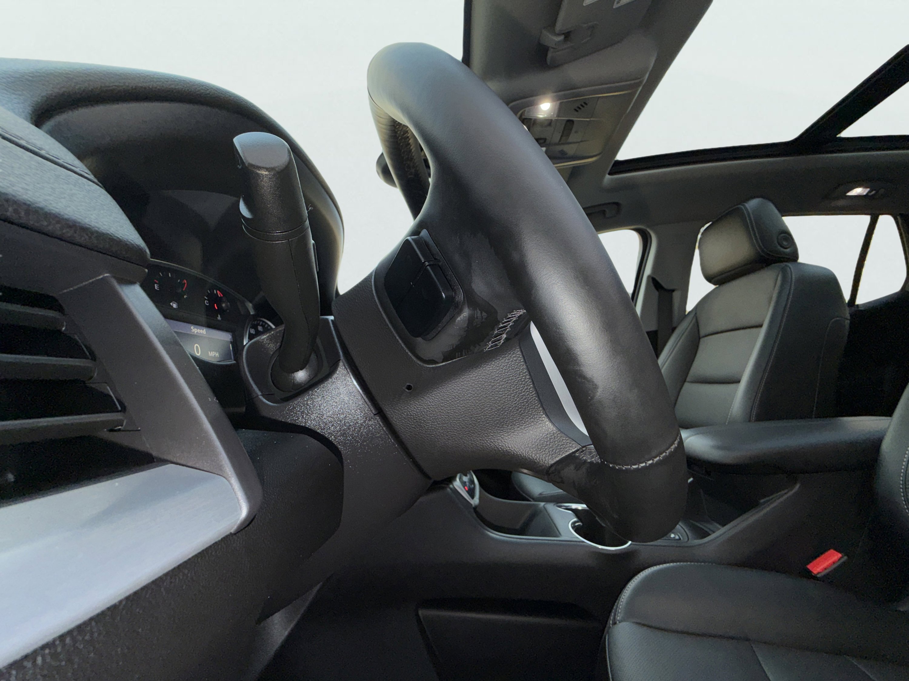 Used 2024 GMC Terrain SLT w/ Infotainment Package II AWD/4WD image 37