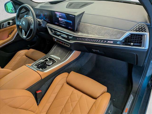 Used 2025 BMW X5 xDrive40i w/ Premium Package image 24