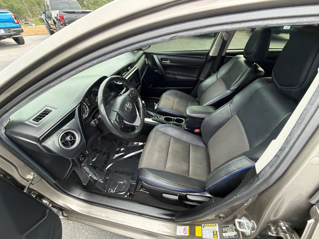 Used 2019 Toyota Corolla SE FWD image 9