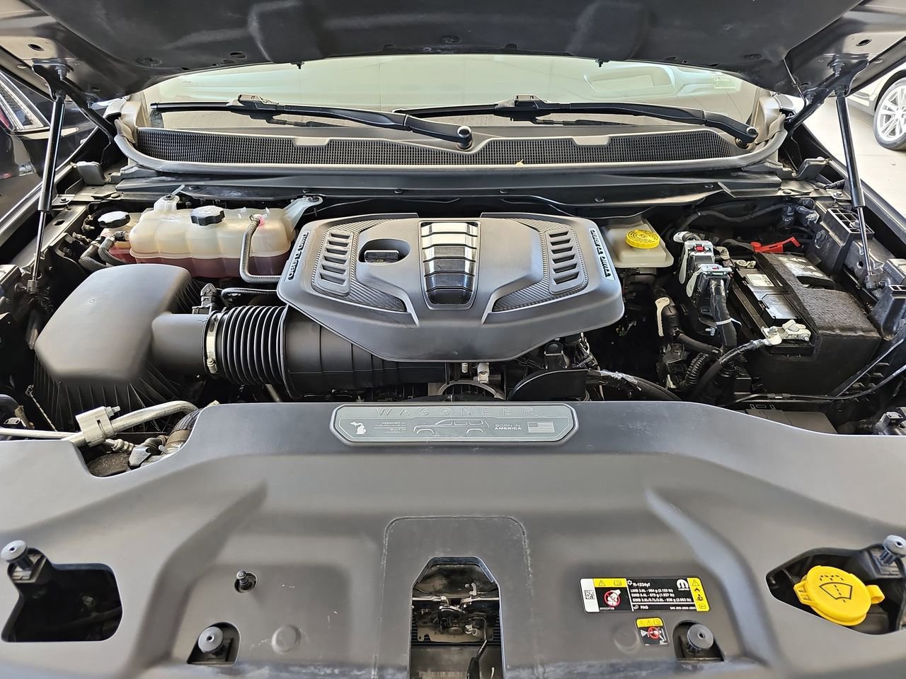 Used 2024 Jeep Wagoneer Series II w/ Convenience Group I image 39