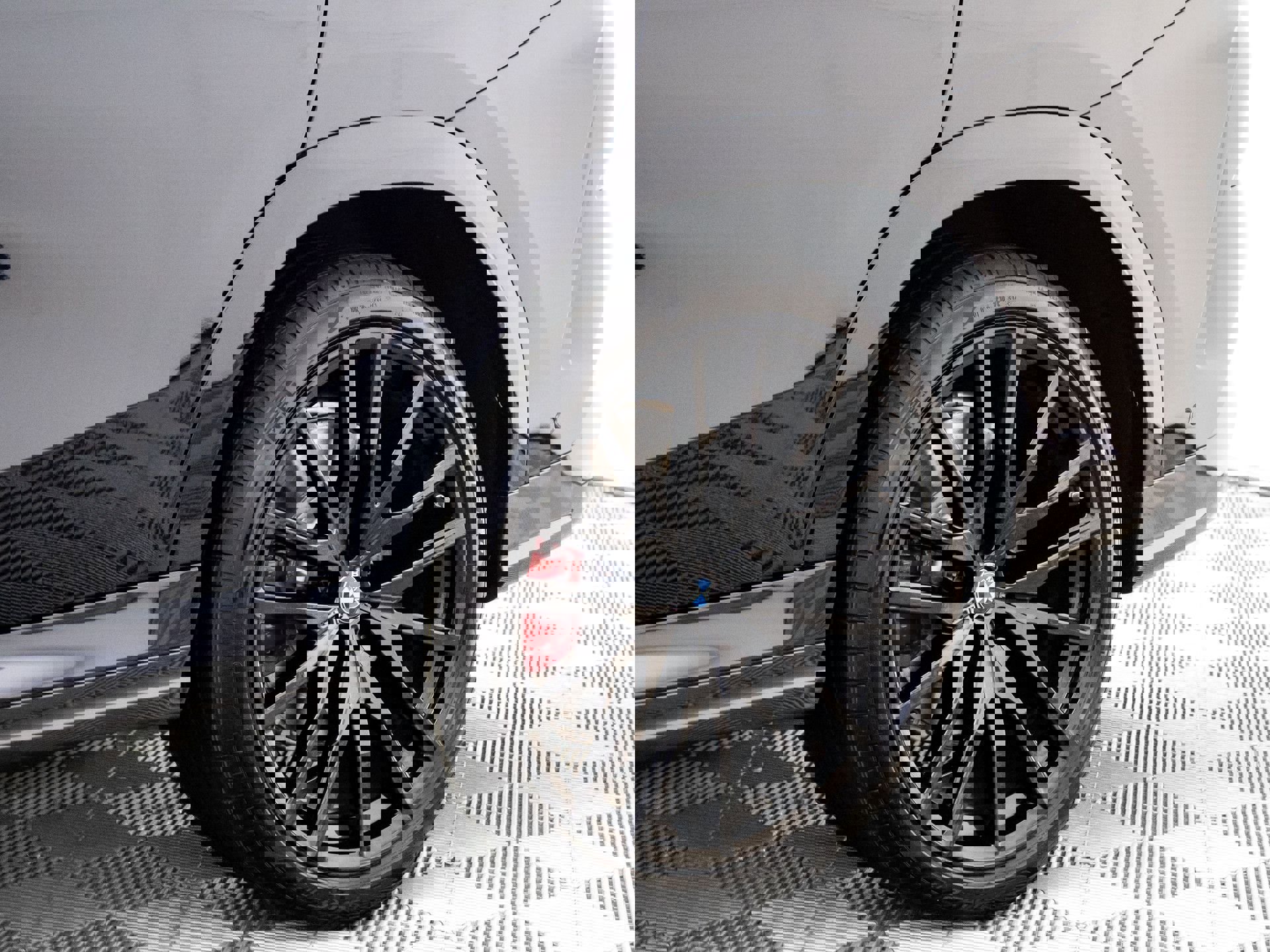 New 2026 BMW X6 M60i w/ Executive Package image 36