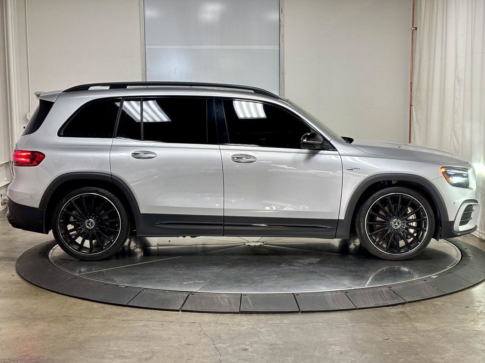 Used 2024 Mercedes-Benz GLB 35 AMG 4MATIC image 13