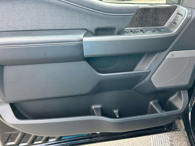 Used 2025 Ford F350 Lariat w/ Lariat Ultimate Package image 26