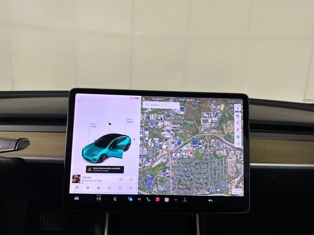 Used 2018 Tesla Model 3 Long Range image 19