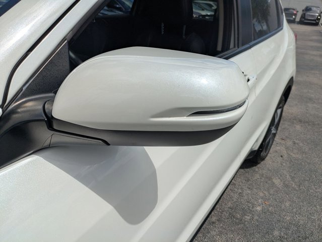 Used 2021 Honda HR-V EX-L image 9