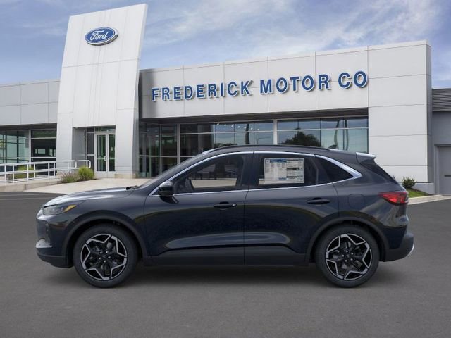 New 2026 Ford Escape Platinum w/ Premium Technology Package image 3