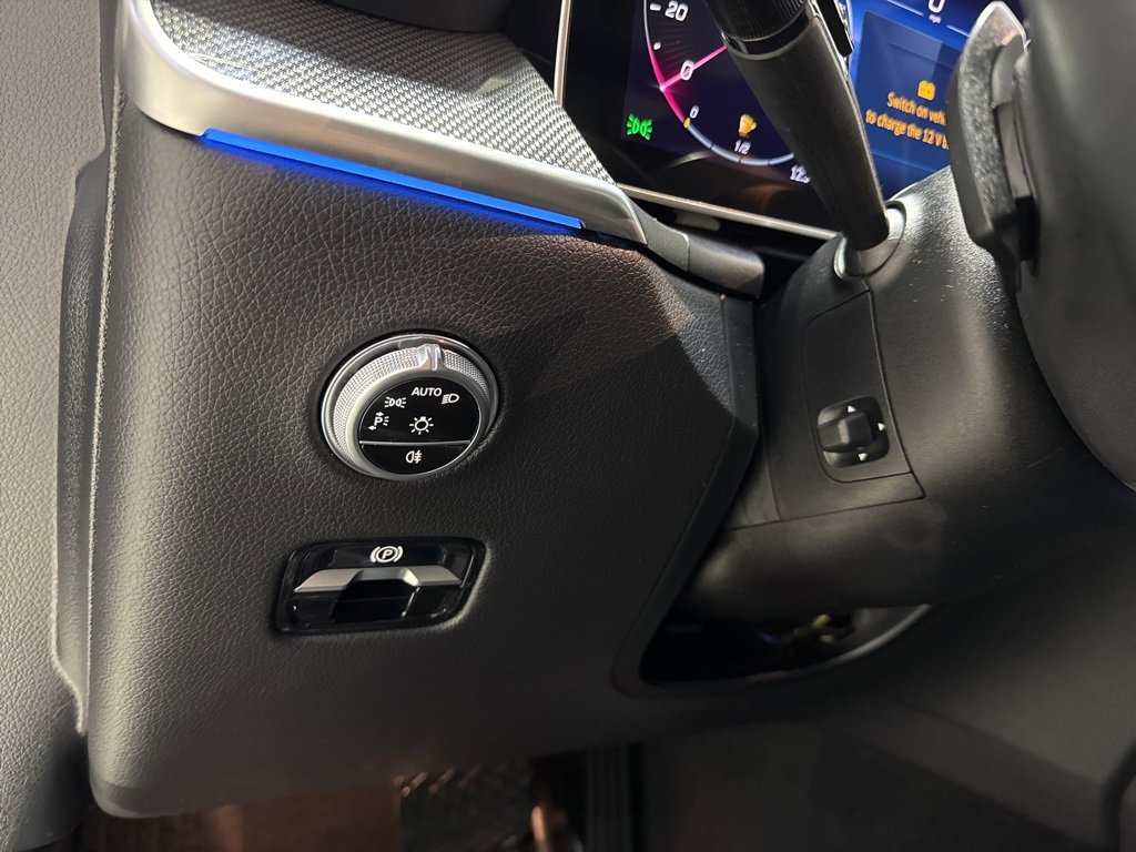 Used 2025 Mercedes-Benz GLC 300 GLC 300 image 15