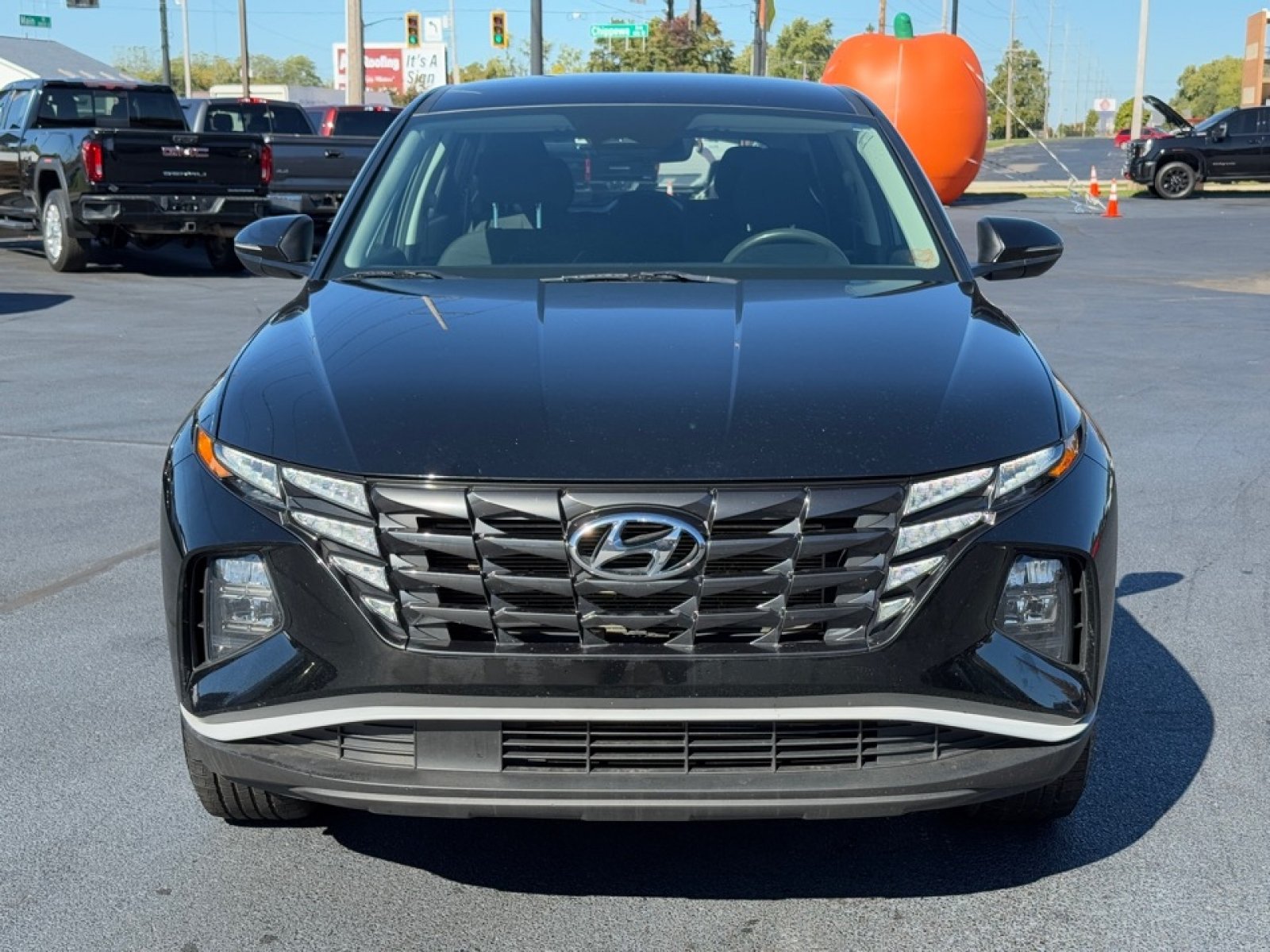 Used 2022 Hyundai Tucson SE AWD/4WD image 3