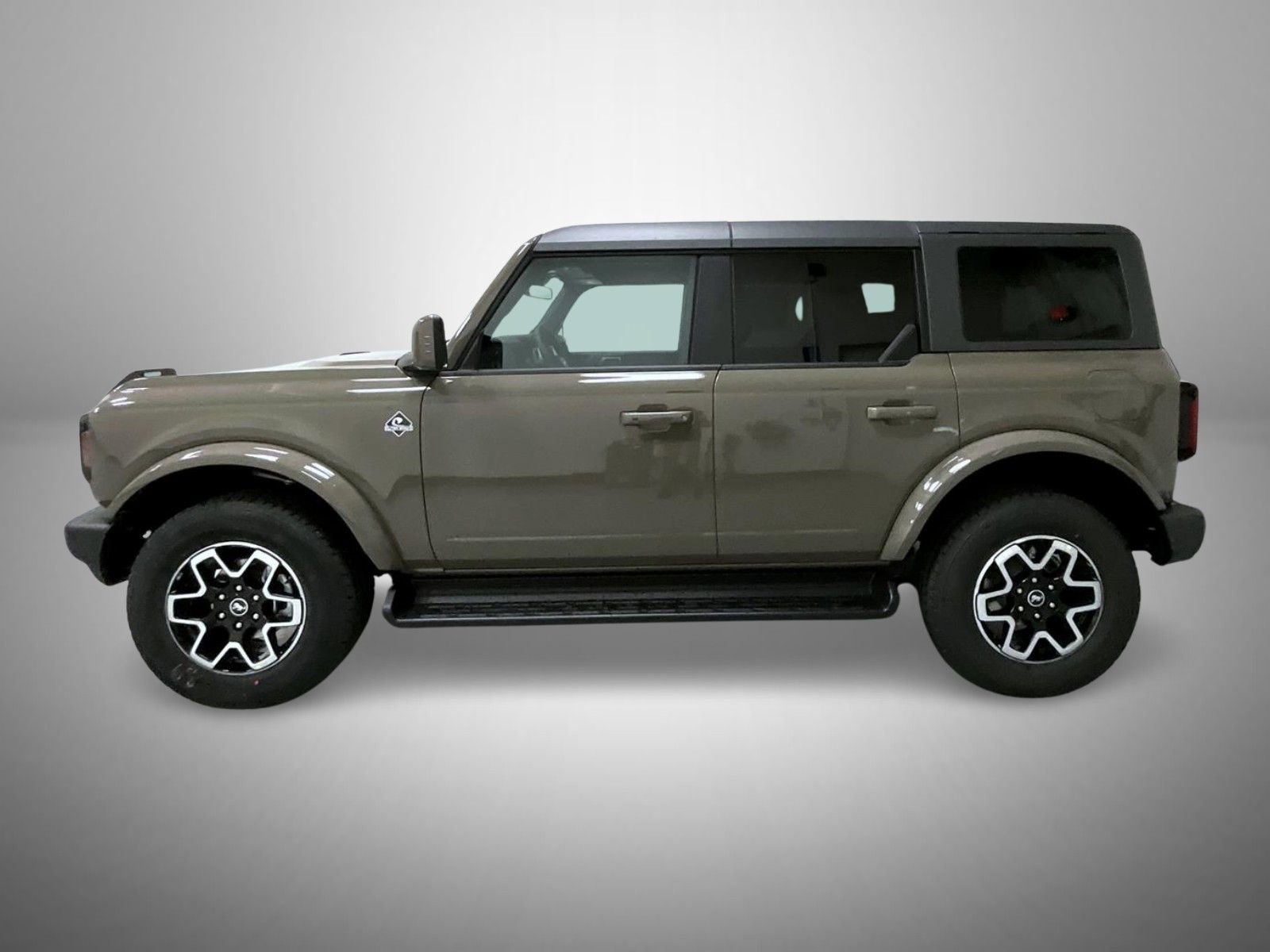 New 2025 Ford Bronco Outer Banks image 8