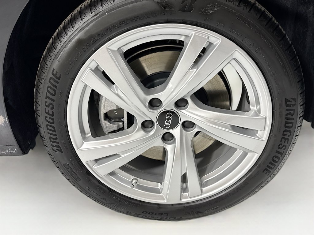 Used 2026 Audi A5 Premium Plus AWD/4WD image 31