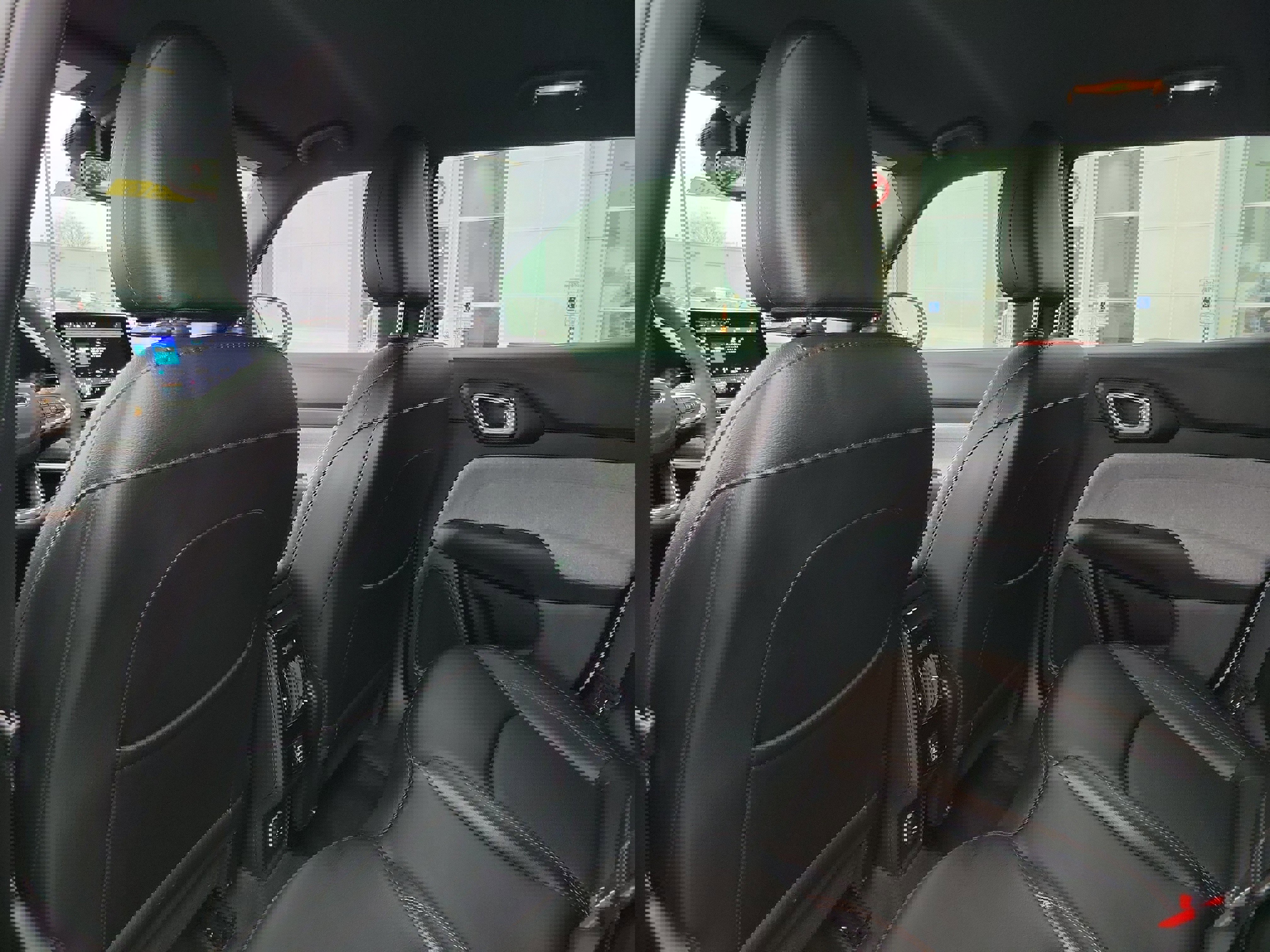 Used 2023 Jeep Compass Latitude image 14