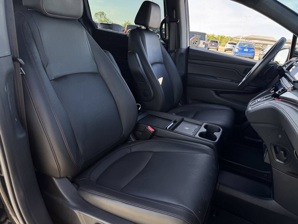 Used 2025 Honda Odyssey Sport-L image 27