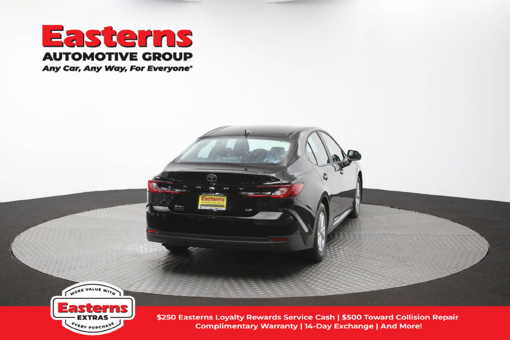 Used 2026 Toyota Camry LE FWD image 40