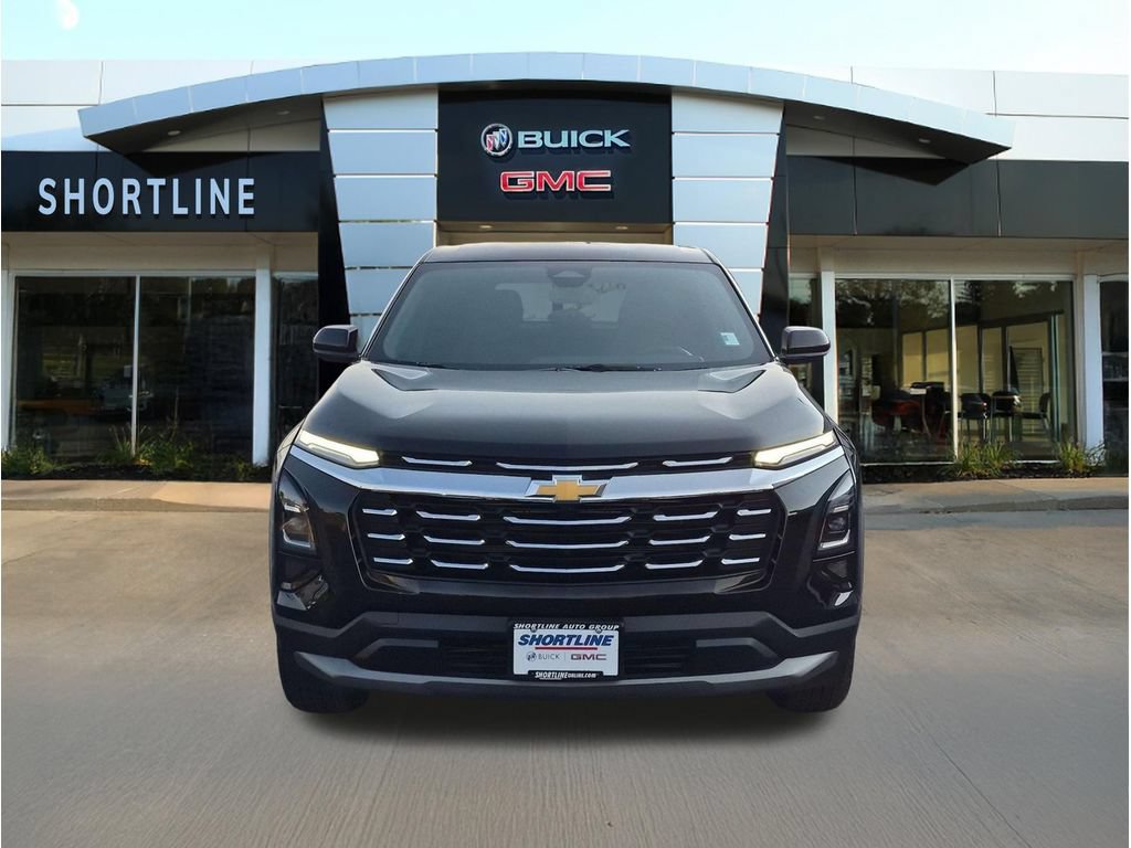 Used 2026 Chevrolet Equinox LT AWD/4WD image 8