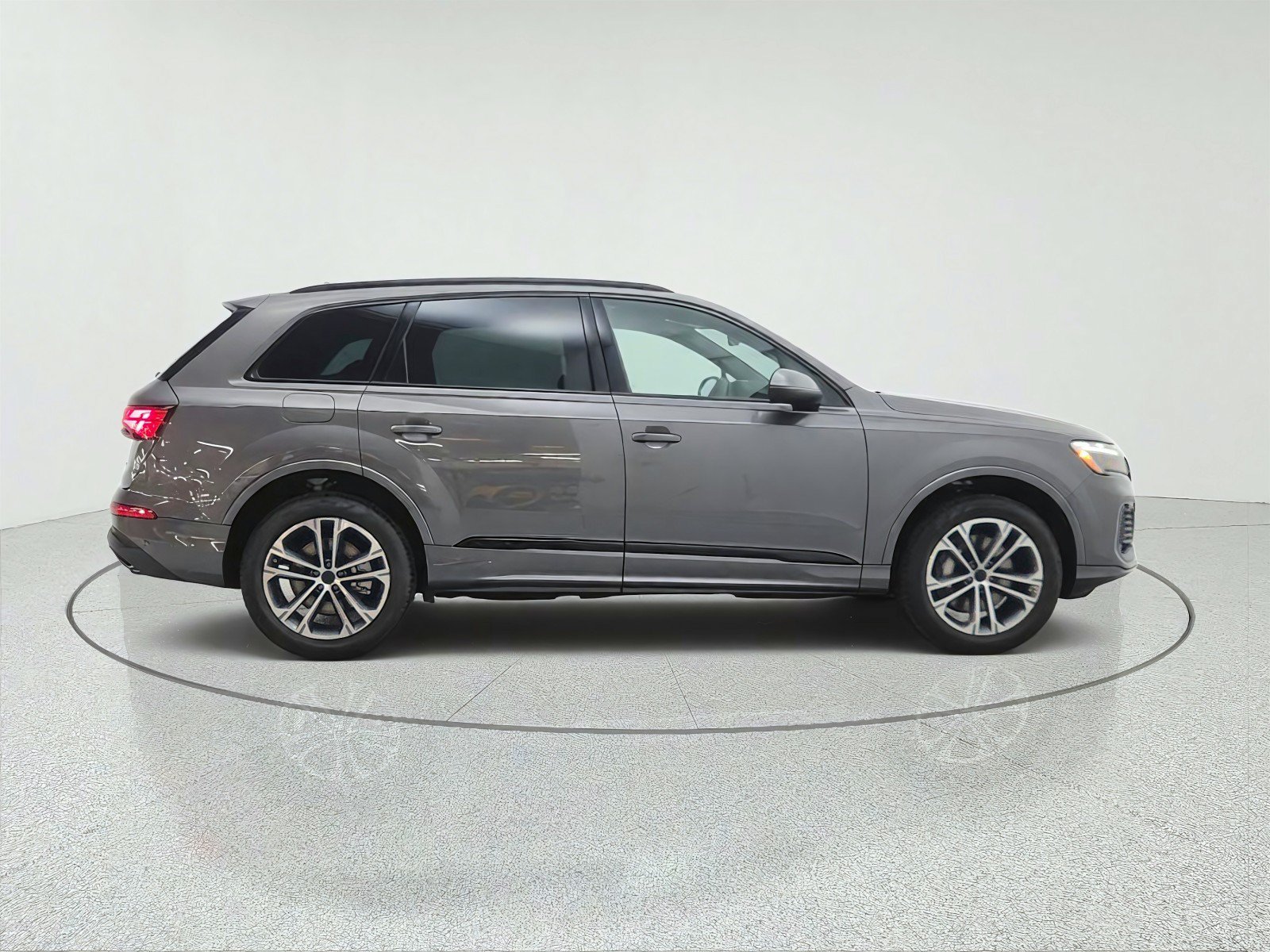 New 2026 Audi Q7 2.0T Premium Plus AWD/4WD image 4