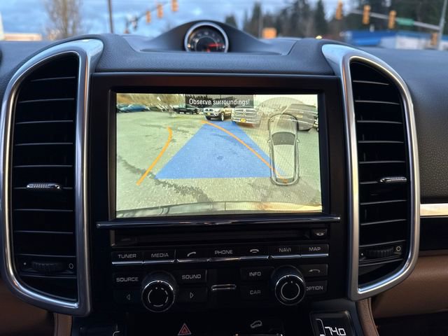 Used 2016 Porsche Cayenne image 25