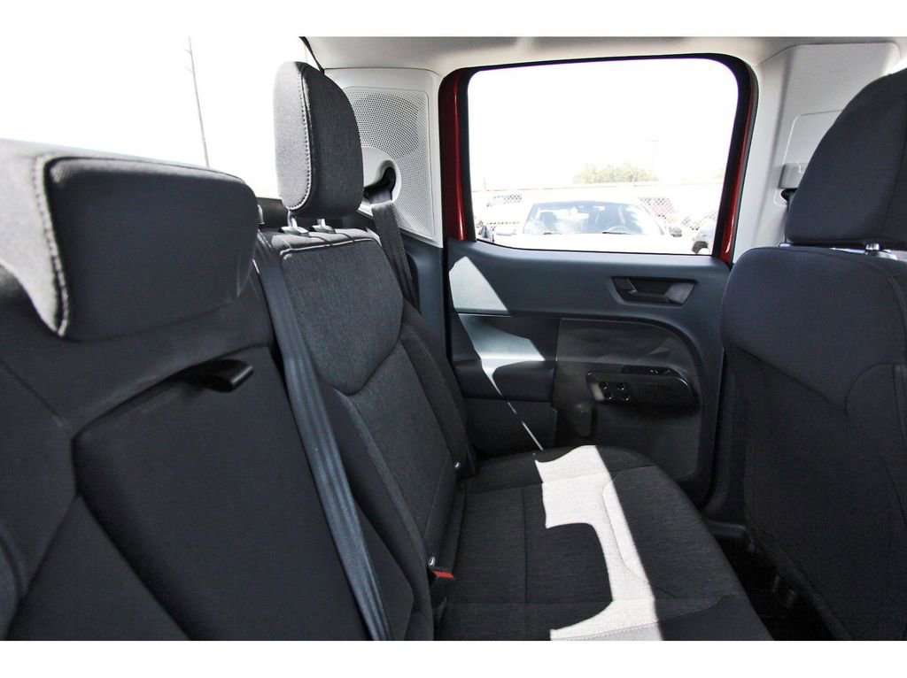 Certified 2025 Ford Maverick XLT w/ Black Appearance Package image 14