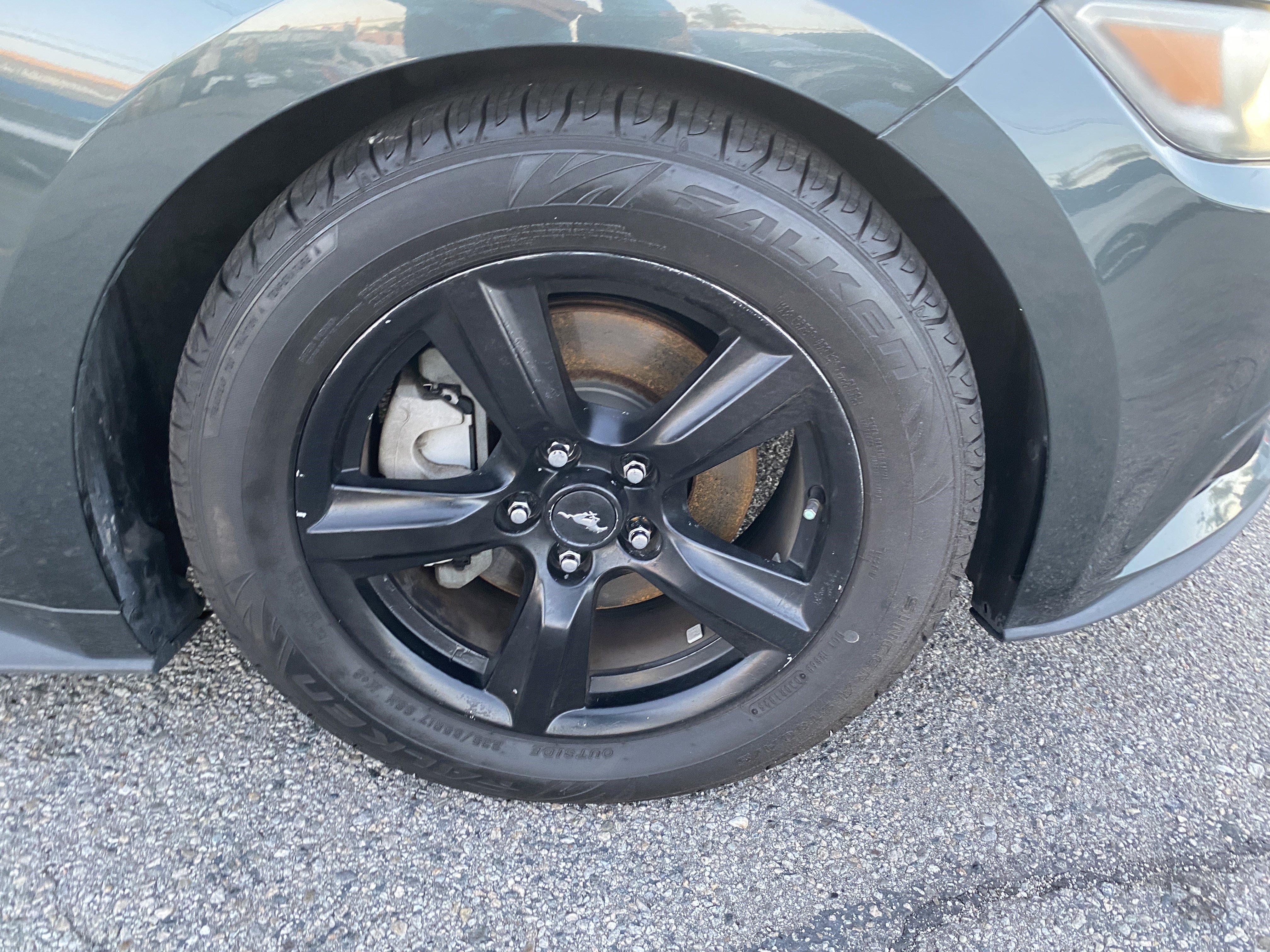 Used 2015 Ford Mustang Coupe image 23