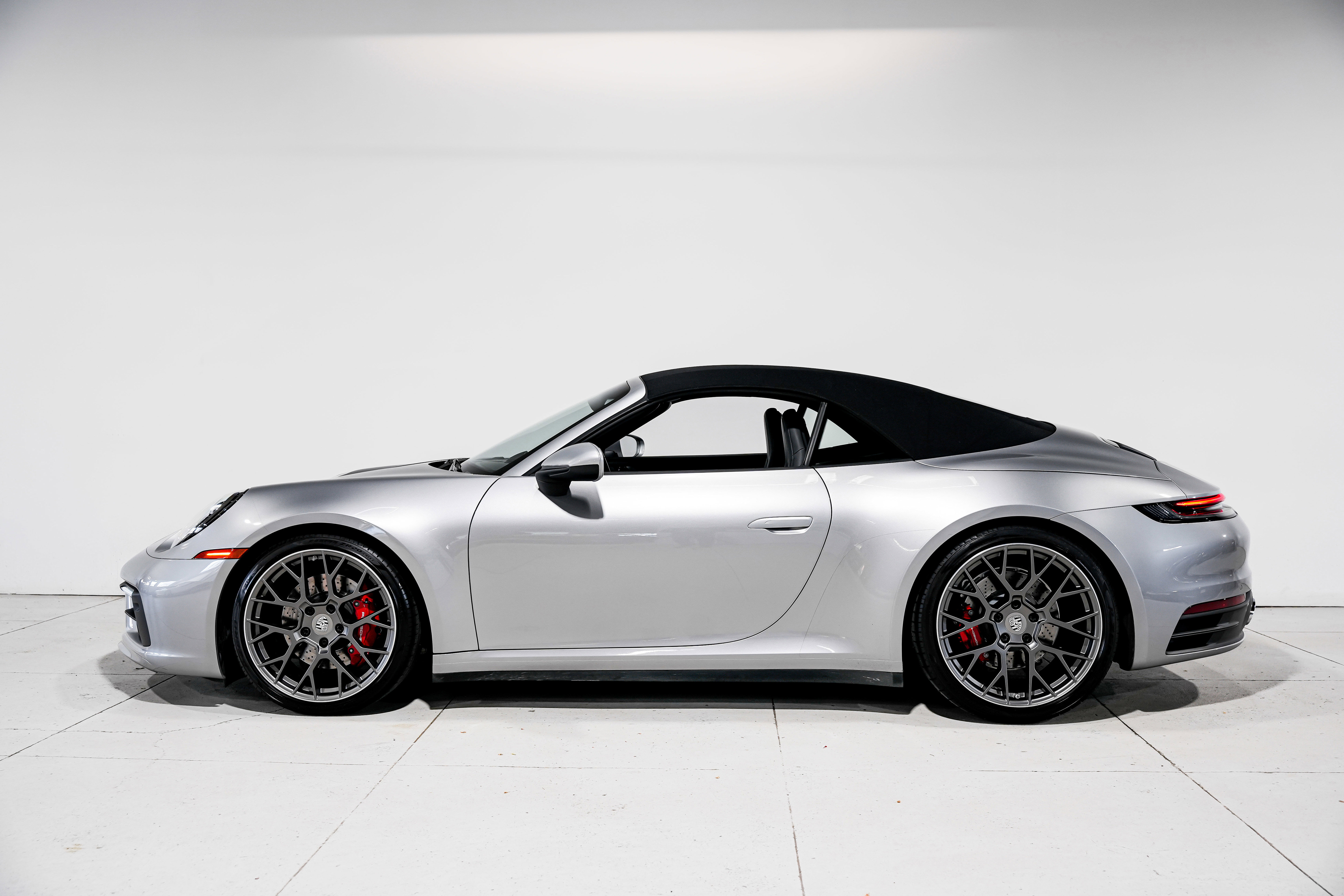 Used 2020 Porsche 911 Carrera 4S AWD/4WD image 7