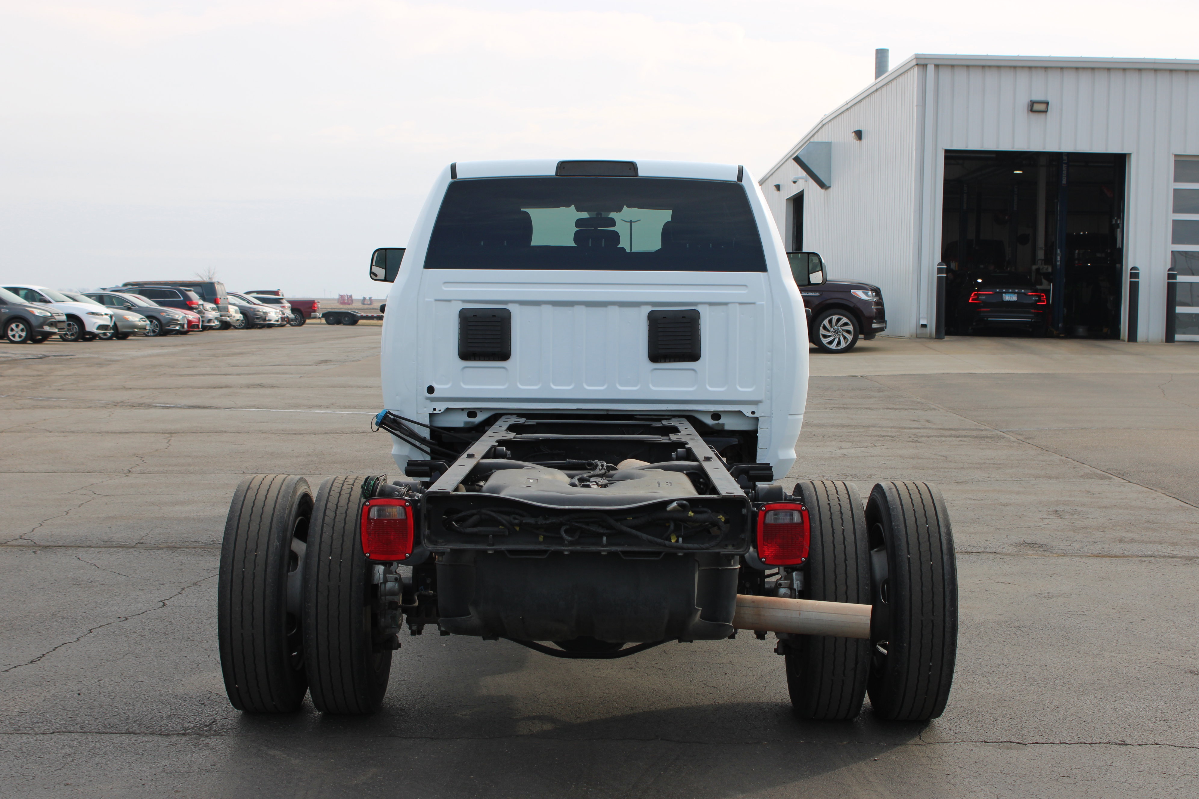 Used 2022 RAM 5500 Tradesman w/ Chrome Appearance Group image 7