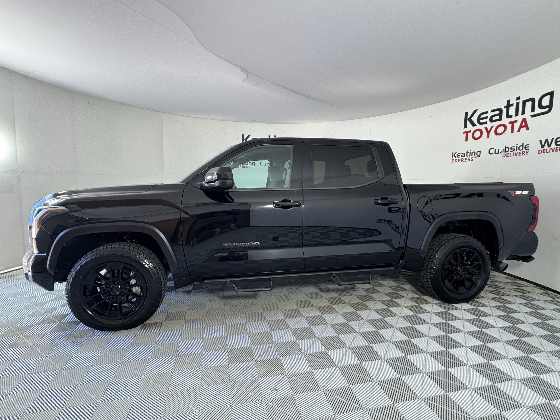 Used 2023 Toyota Tundra SR5 AWD/4WD image 8