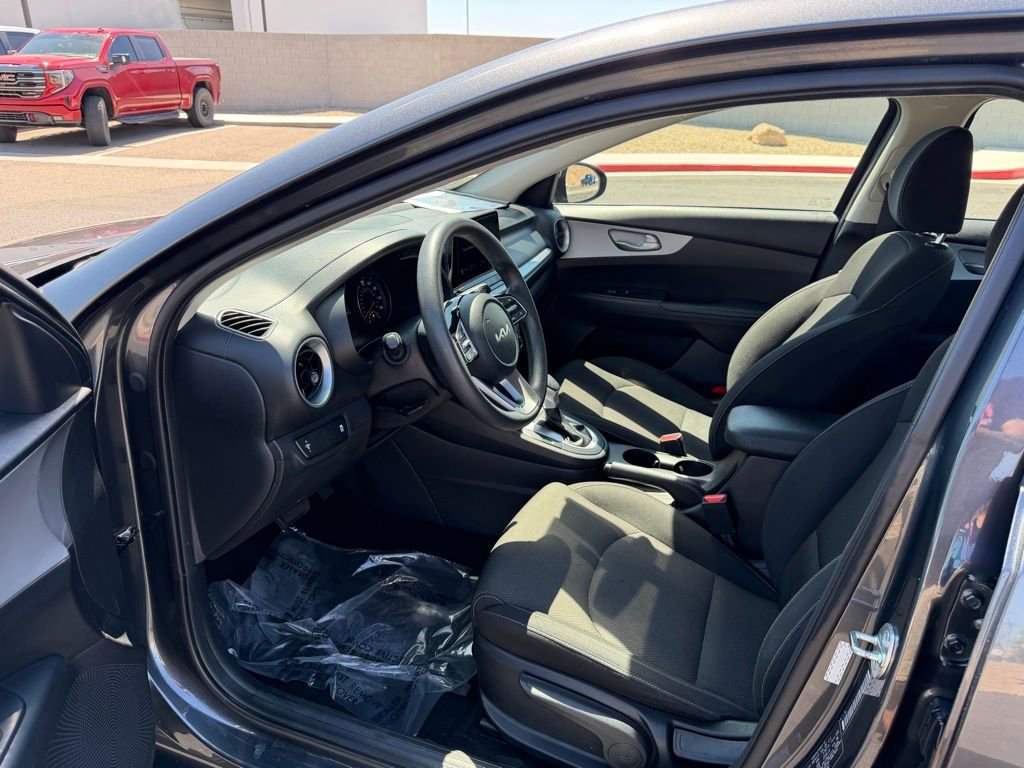 Used 2024 Kia Forte LXS FWD image 11