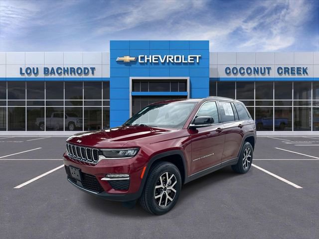 Used 2024 Jeep Grand Cherokee Limited image 4