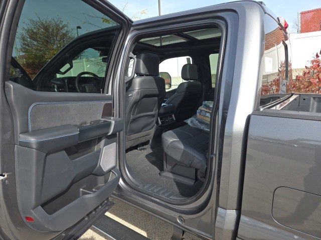 New 2026 Ford F350 Platinum image 37