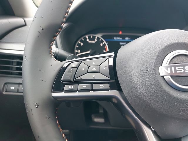 New 2025 Nissan Altima 2.5 SR image 16