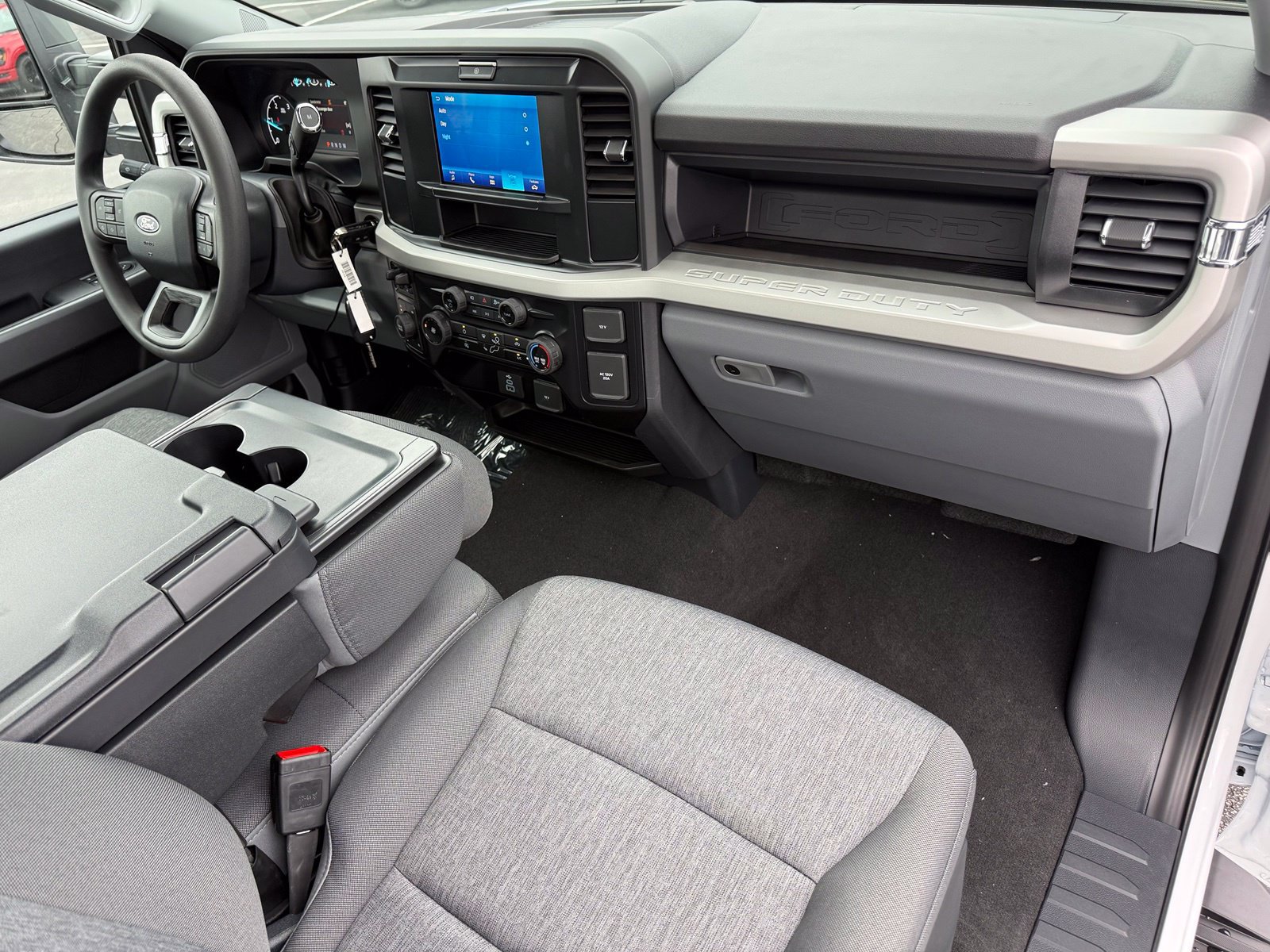New 2027 Ford F350 XL w/ STX Appearance Package AWD/4WD image 16