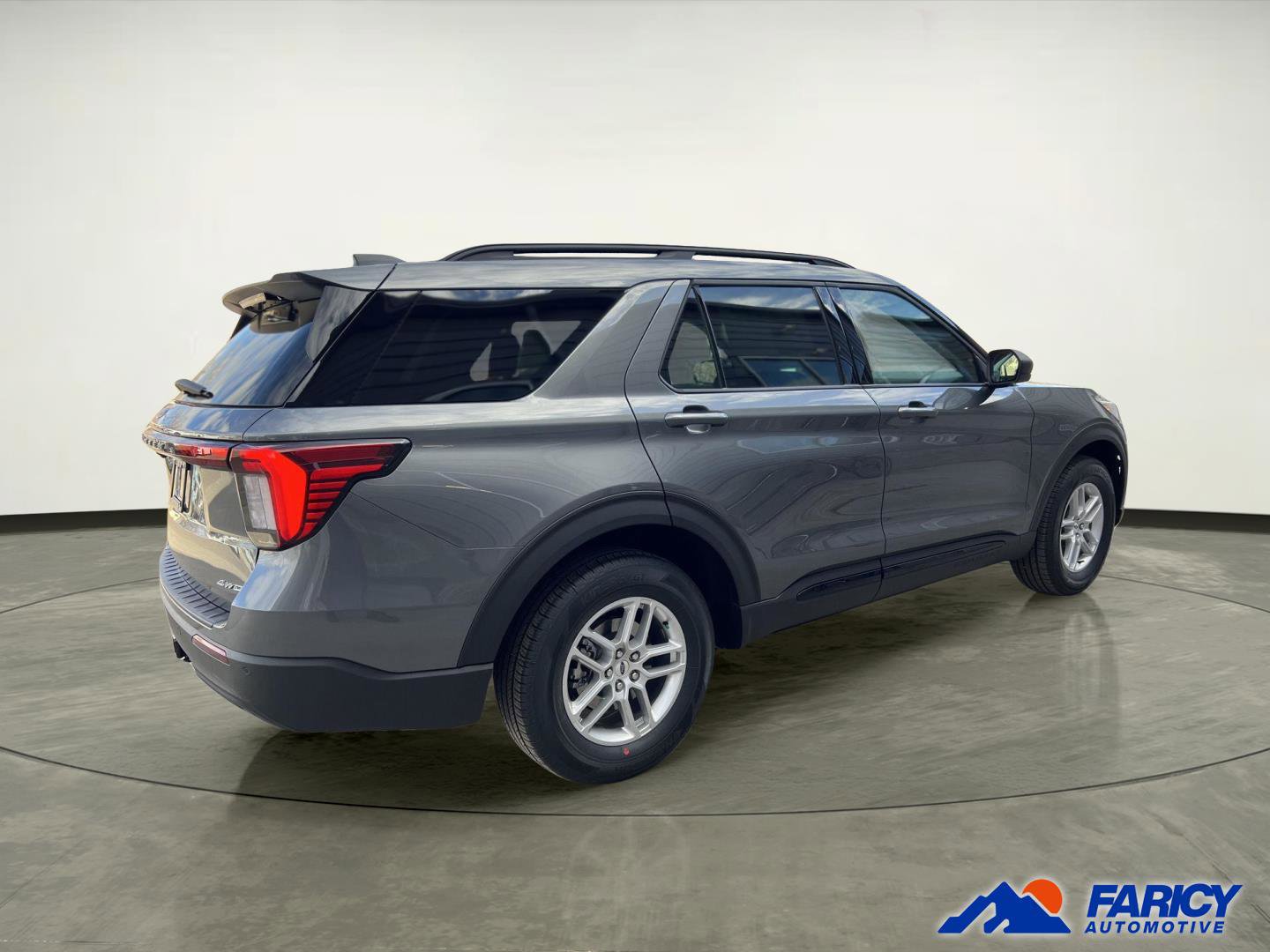 New 2026 Ford Explorer Active AWD/4WD image 4