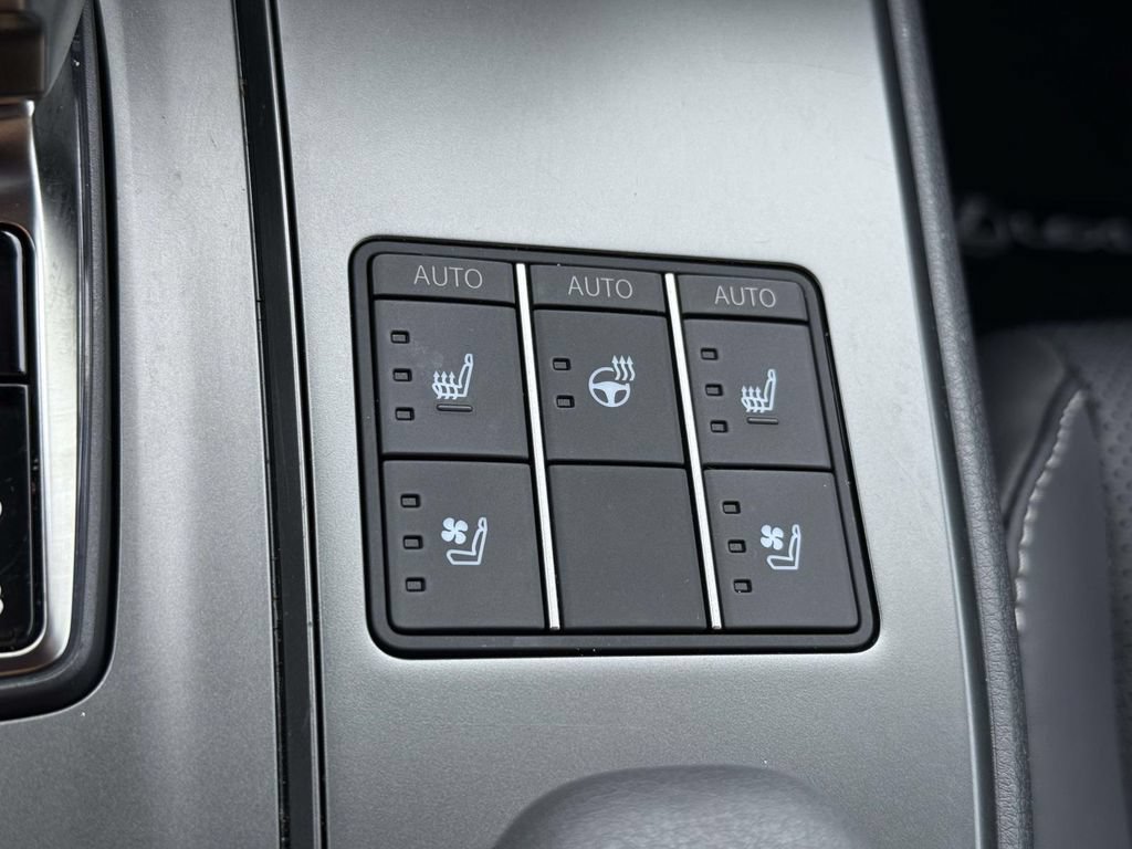 Used 2025 Lexus UX 300h AWD w/ Accessory Package (Z1) image 25
