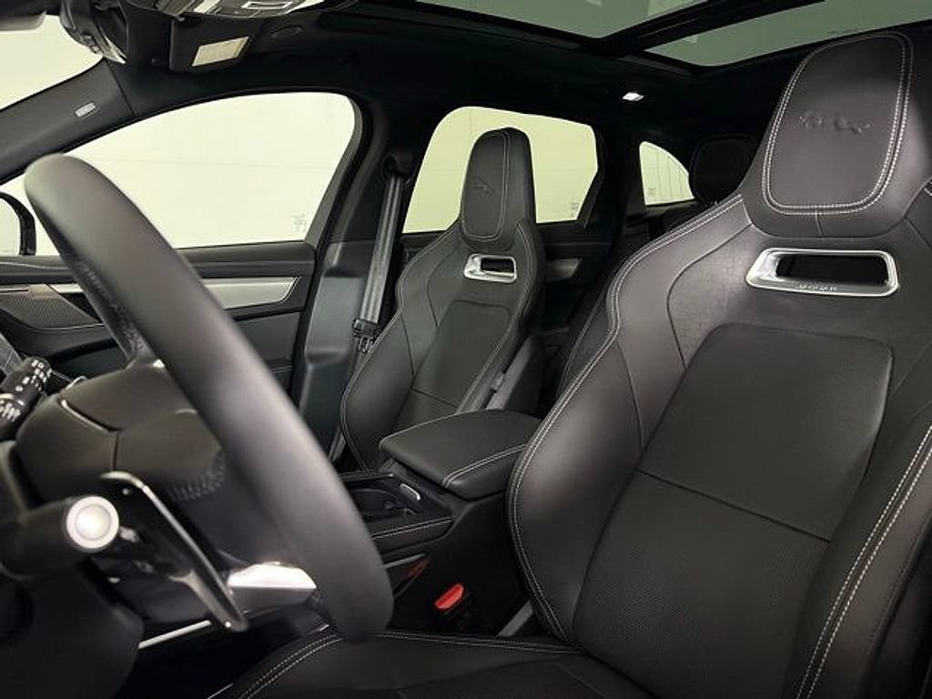 New 2026 Jaguar F-PACE R-Dynamic S AWD/4WD image 5