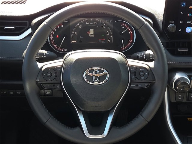 Used 2025 Toyota RAV4 XLE Premium image 15