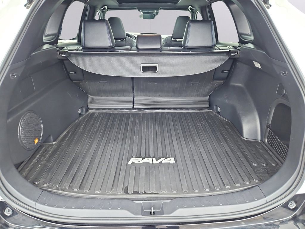 Used 2021 Toyota RAV4 XSE image 38