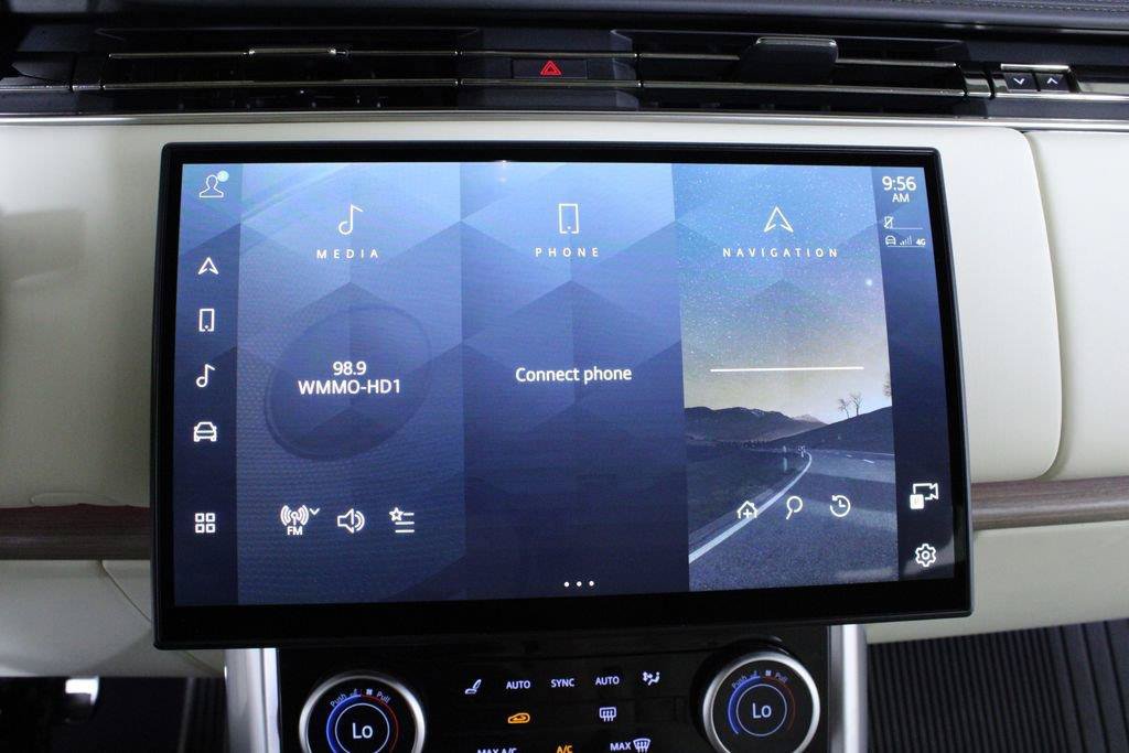 Used 2023 Land Rover Range Rover SE AWD/4WD image 27