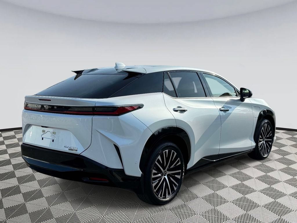Used 2026 Lexus RZ 450e AWD w/ Technology Package image 2