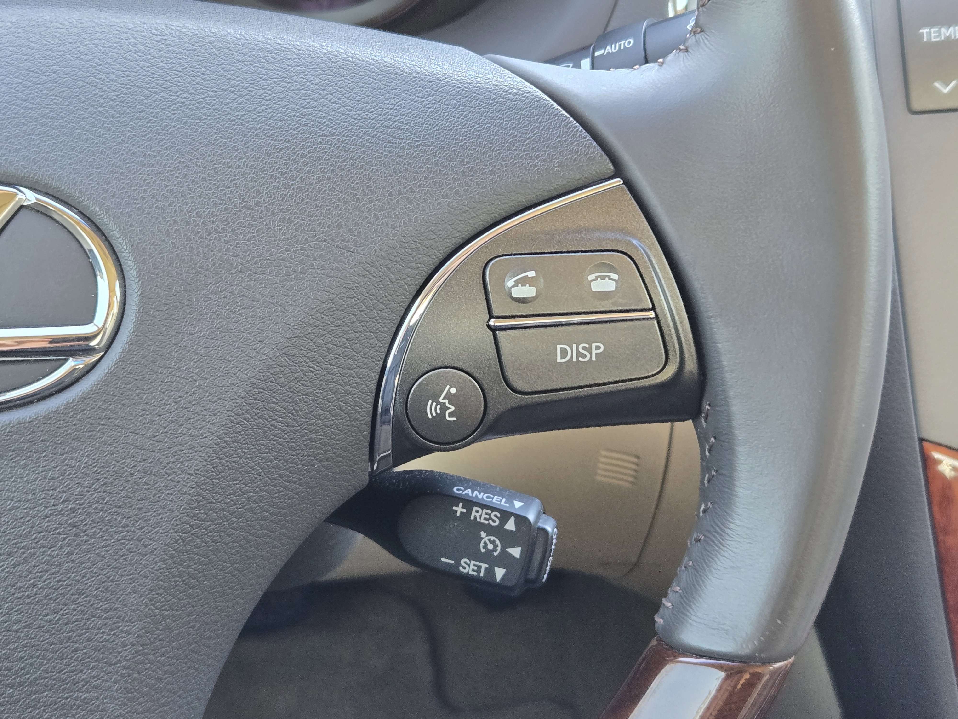 Used 2011 Lexus ES 350 image 28