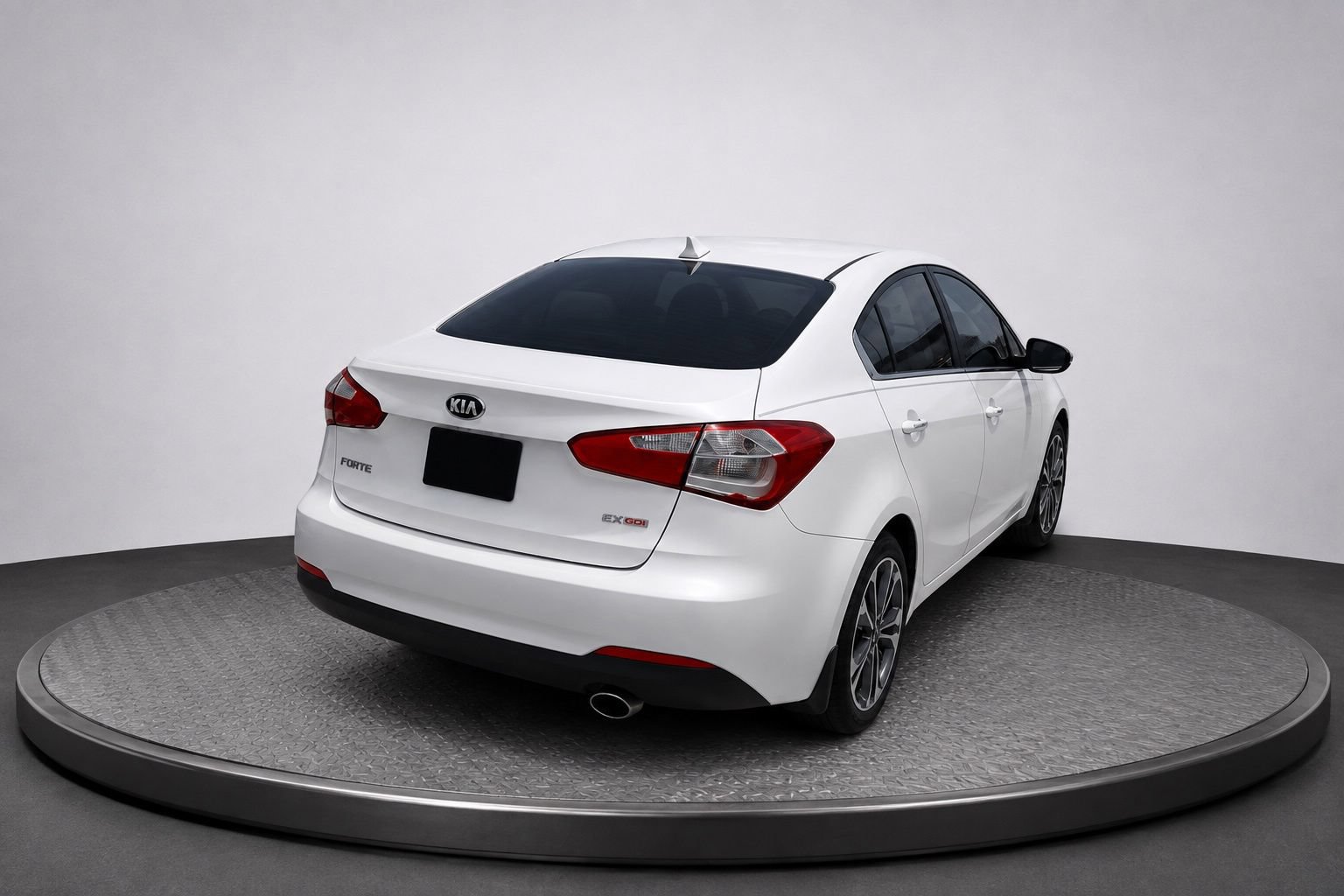 Used 2016 Kia Forte EX w/ EX Premium Package FWD image 4