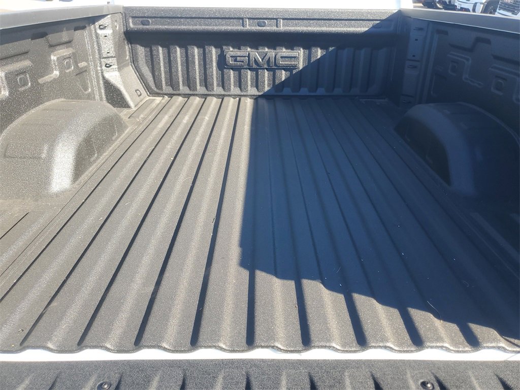 New 2026 GMC Sierra 2500 AT4 w/ AT4 Premium Plus Package image 6