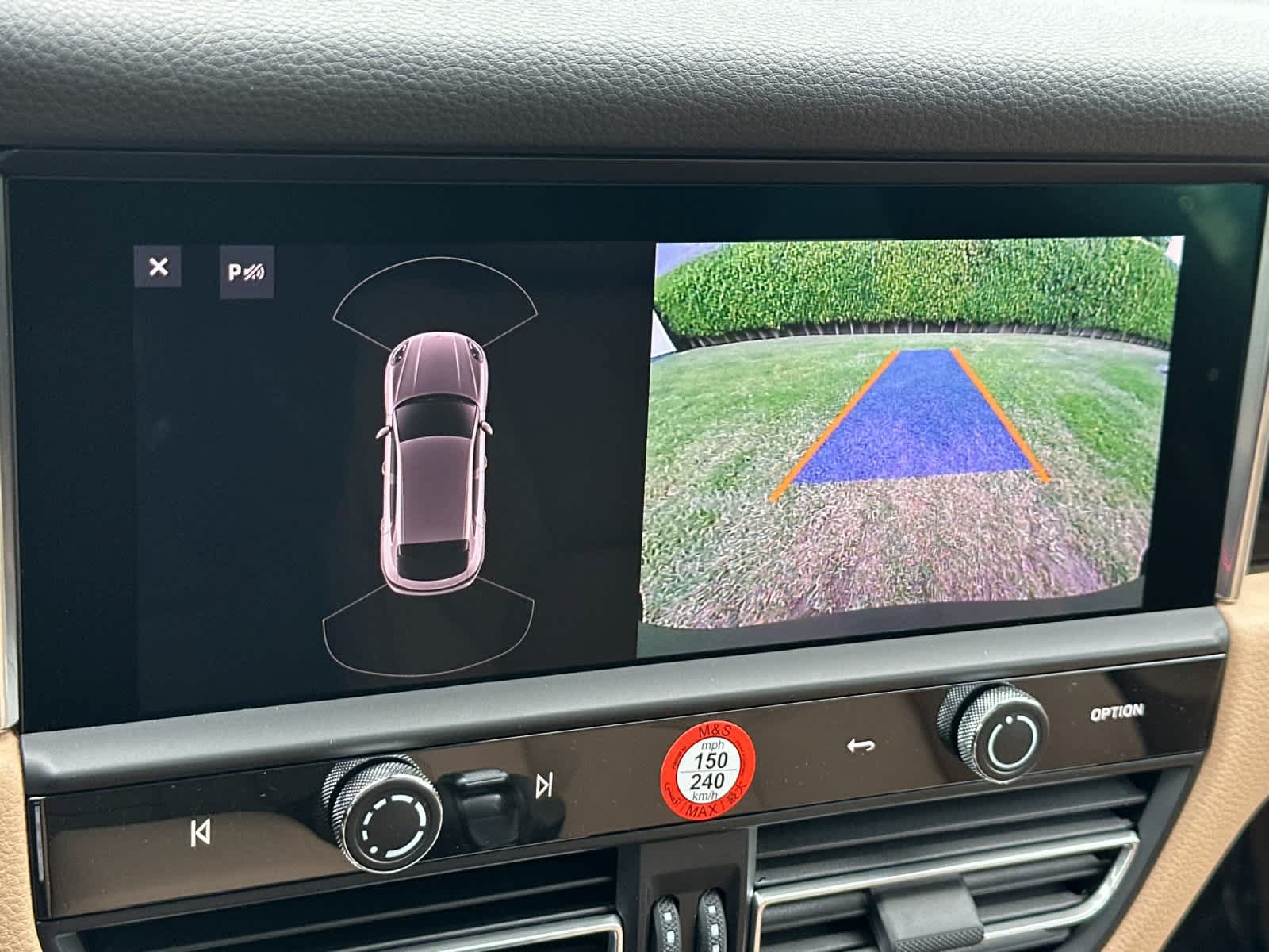 New 2026 Porsche Macan AWD/4WD image 23