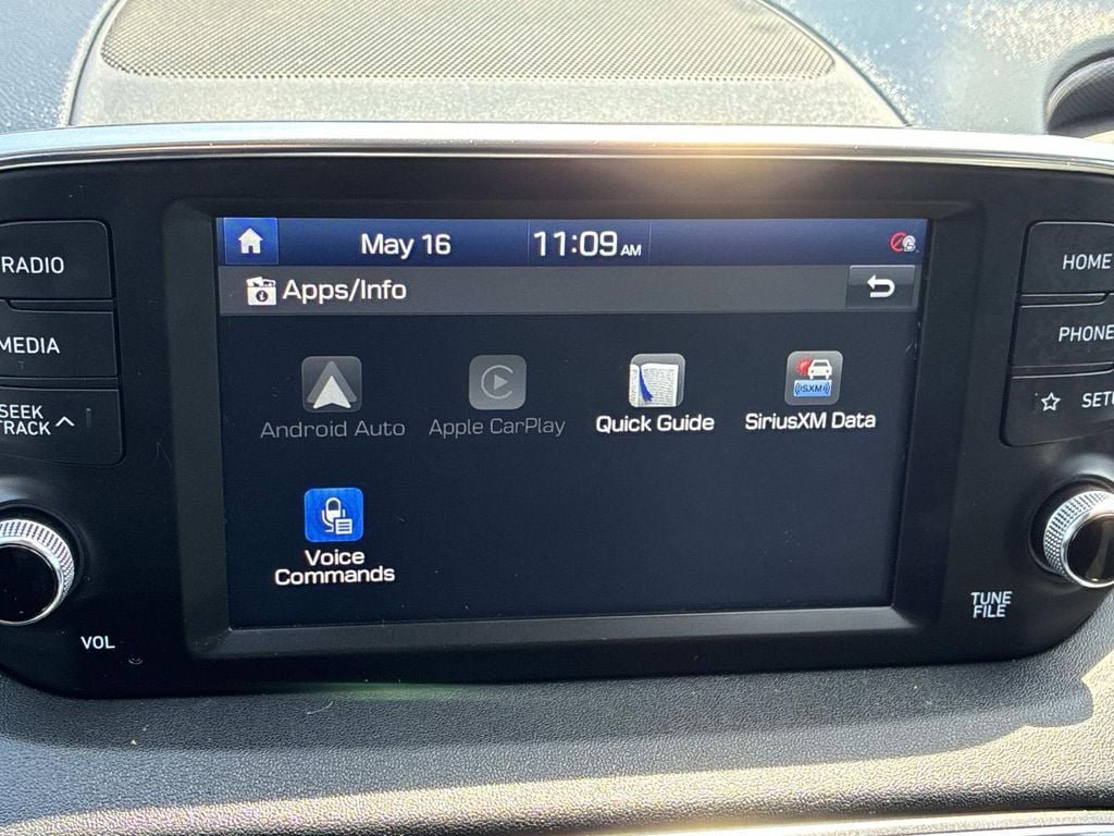 Used 2020 Hyundai Santa Fe SEL AWD/4WD image 34