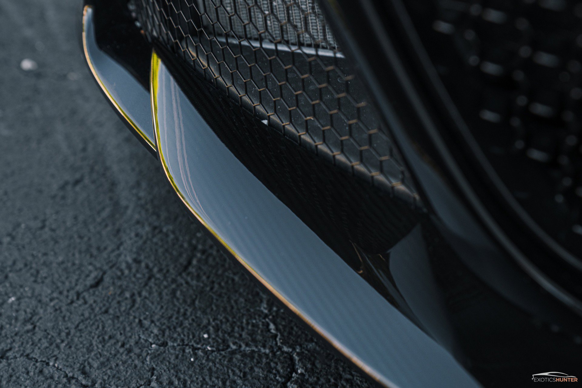 Used 2019 Aston Martin DBS Superleggera RWD image 20
