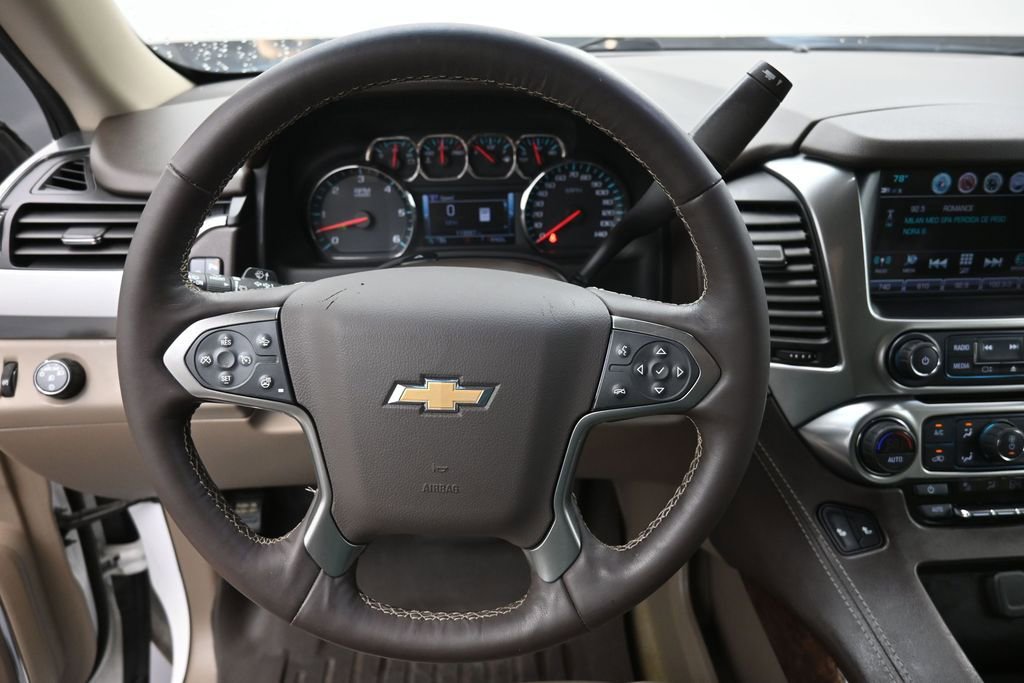 Used 2018 Chevrolet Suburban LT w/ Texas Edition Package RWD image 7