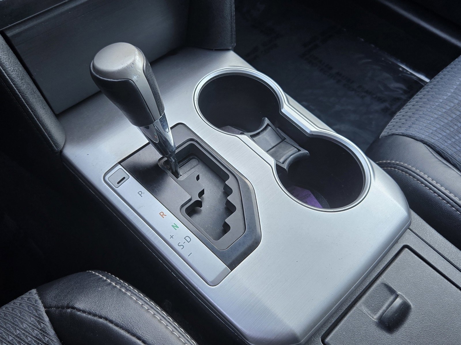 Used 2013 Toyota Camry SE image 15