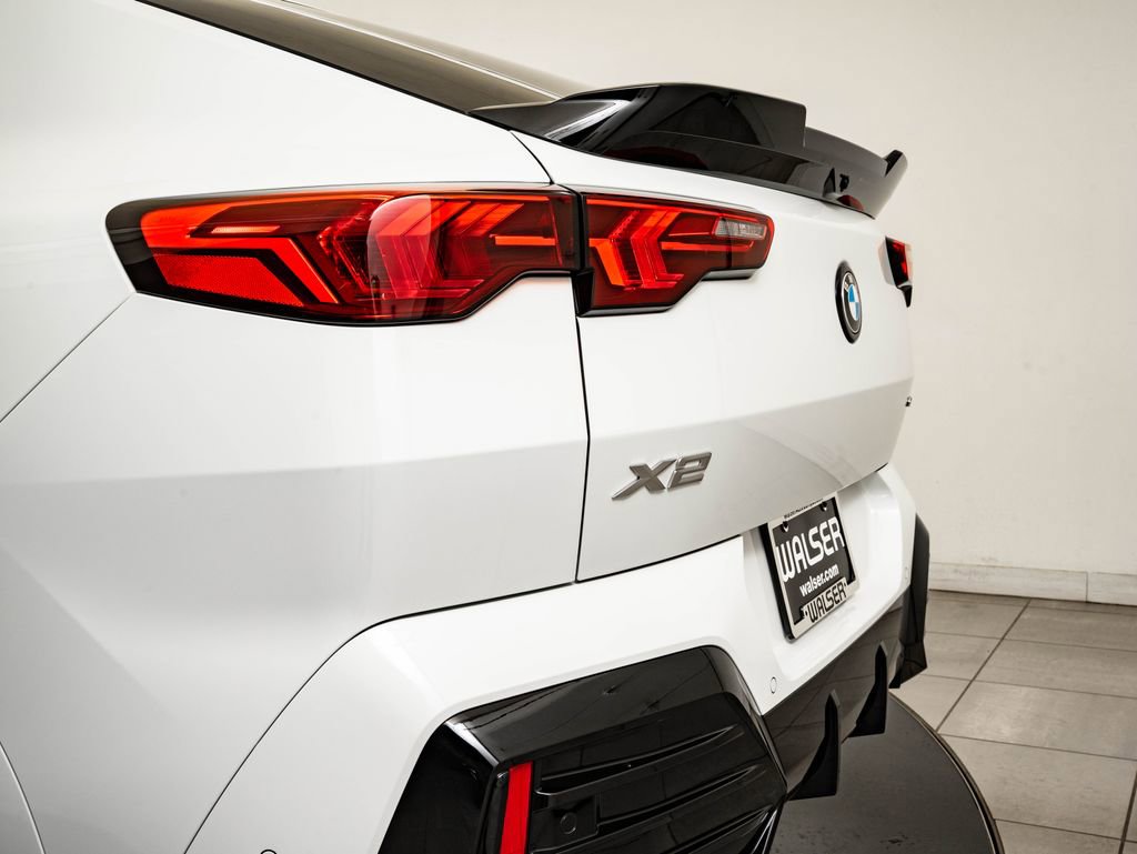 New 2026 BMW X2 xDrive28i w/ Technology Package AWD/4WD image 19
