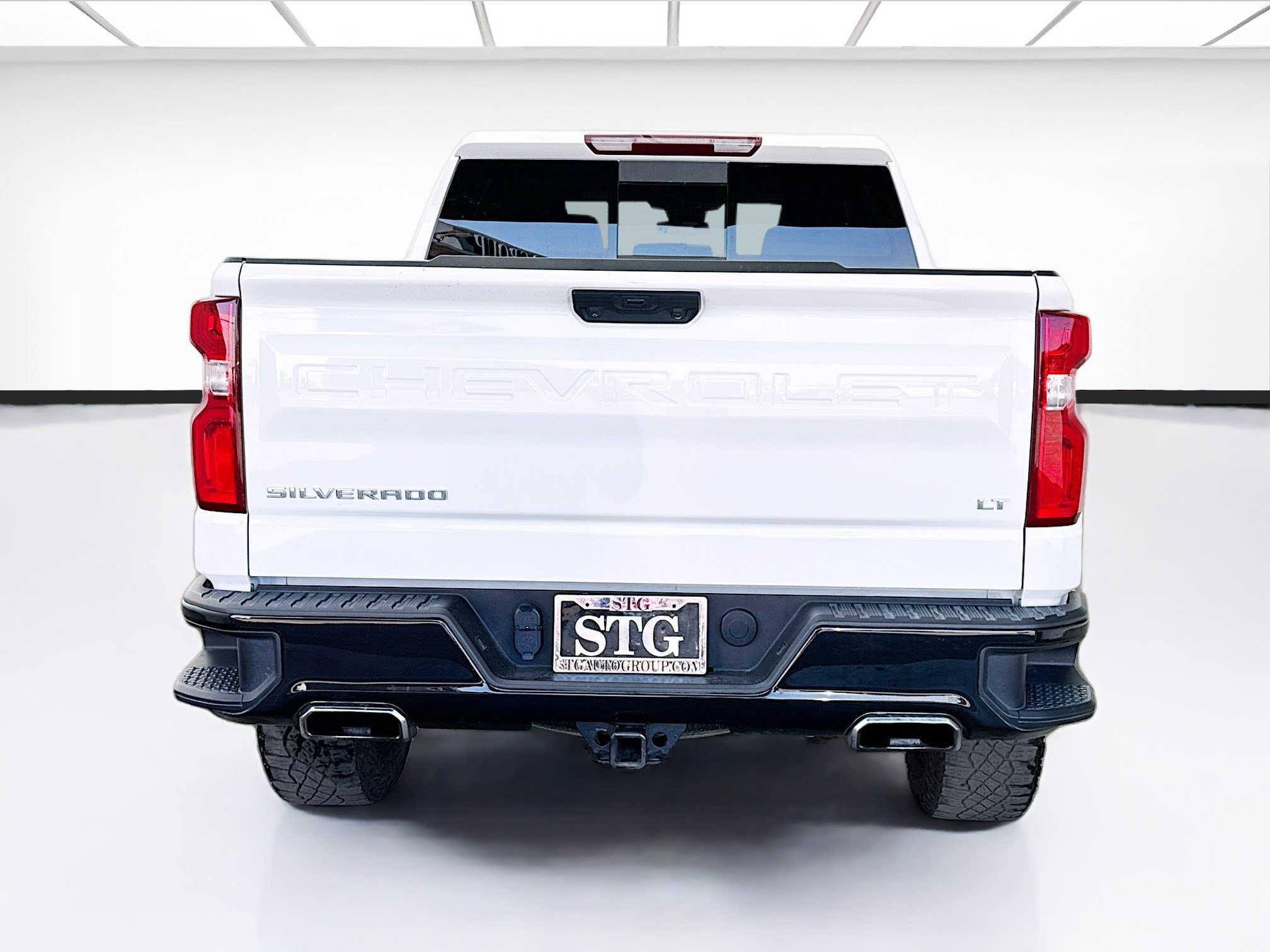 Used 2024 Chevrolet Silverado 1500 LT Trail Boss w/ Convenience Package II AWD/4WD image 5